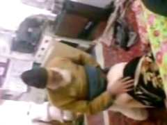 Desi betichodh doggy style abbu jaan beti mms caught public